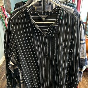 Vera Wang Black Pinstripe Blouse